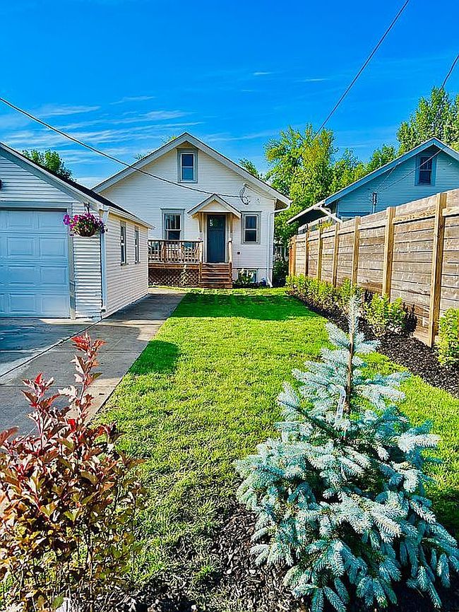 Image of 108 Conklin Ave