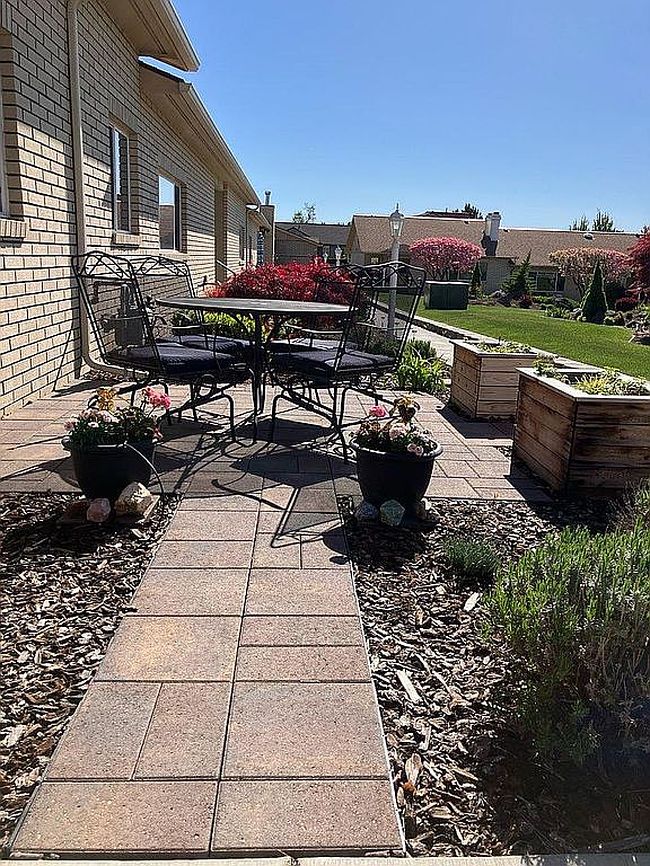 Photo of 5701 W Chestnut Ave Apt 9, Yakima, WA