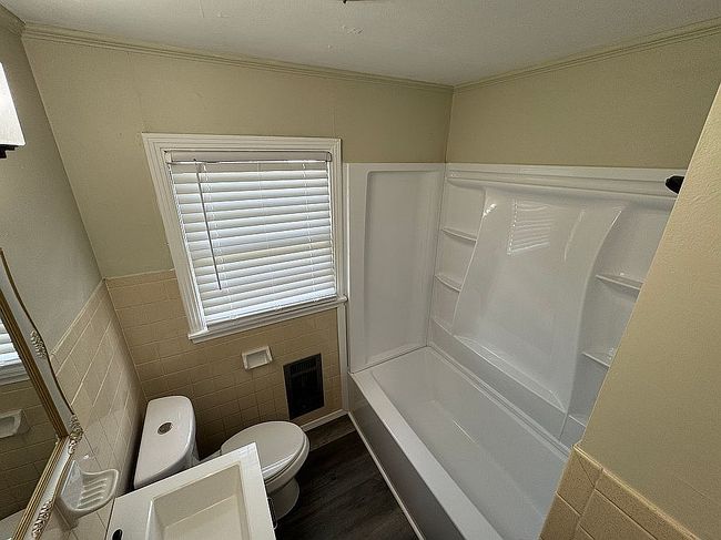 Image of 1015 Mill St