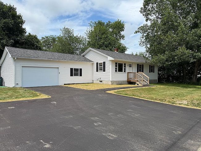 Photo of 296 Granite St, Biddeford, ME
