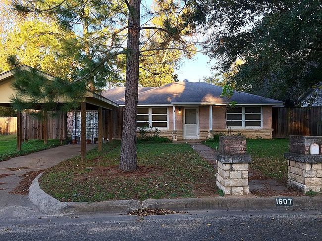 Image of 1607 Willow St