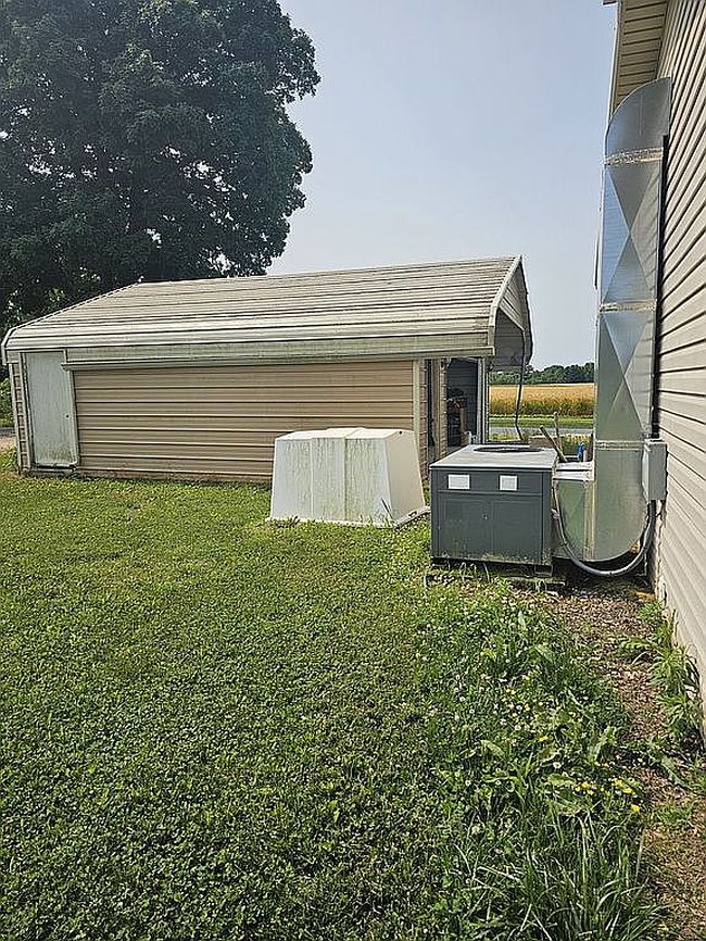 Image of 661 Woodard Rd