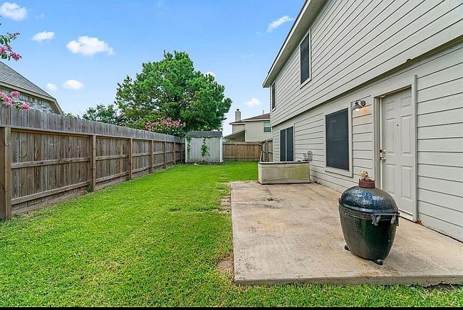 Photo of 8010 Fox St, Baytown, TX