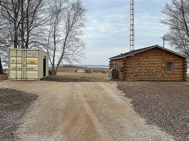 Photo of 7481 Sunset S75 Ln, Rapid River, MI