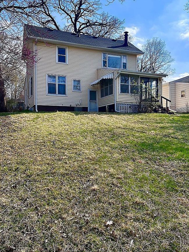 Image of 210 E Pleasant View Dr