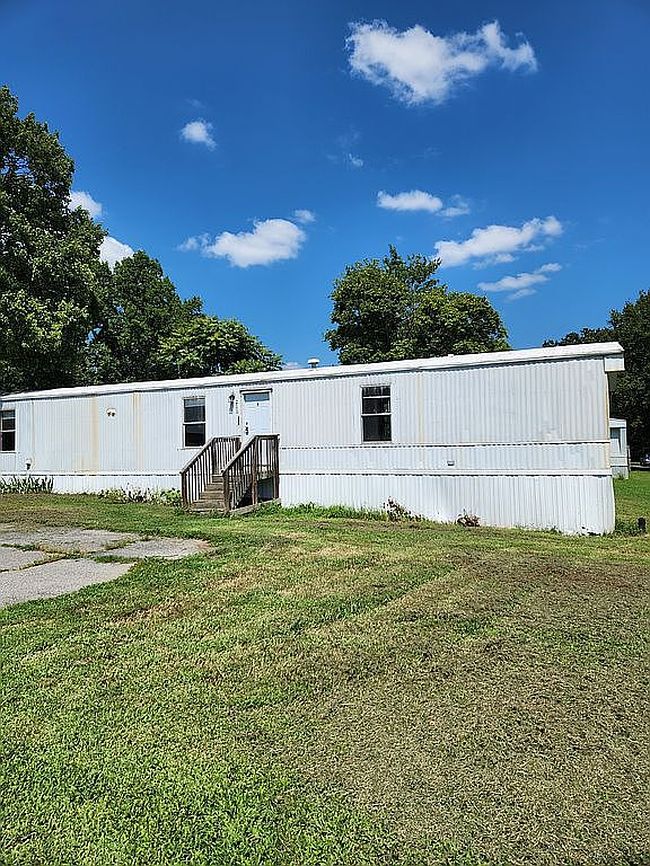 Photo of 200 Veto Dr, Reidsville, NC