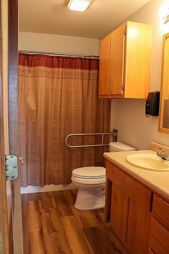 Photo of 2104 N Westwood Ave, Oneill, NE