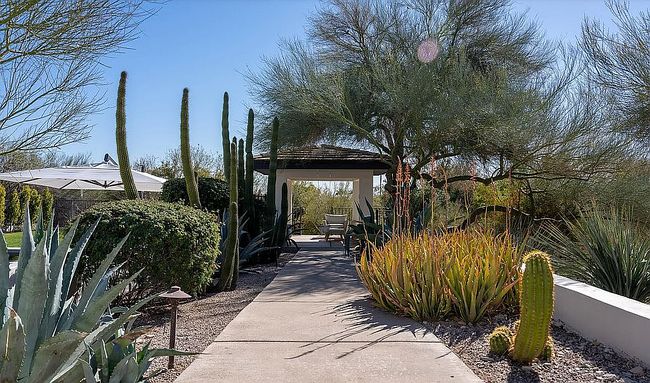 Image of 3977 E Paradise View Dr