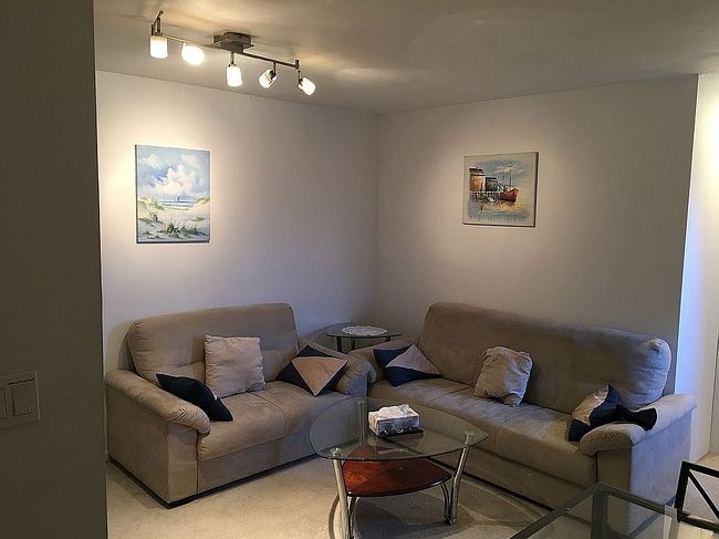 Photo of 16 Canterbury Rd Apt 3E, Great Neck, NY