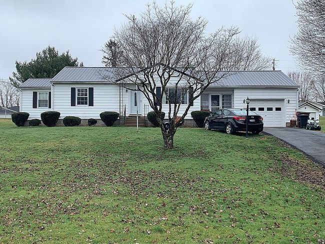 Image of 726 Stennett Rd
