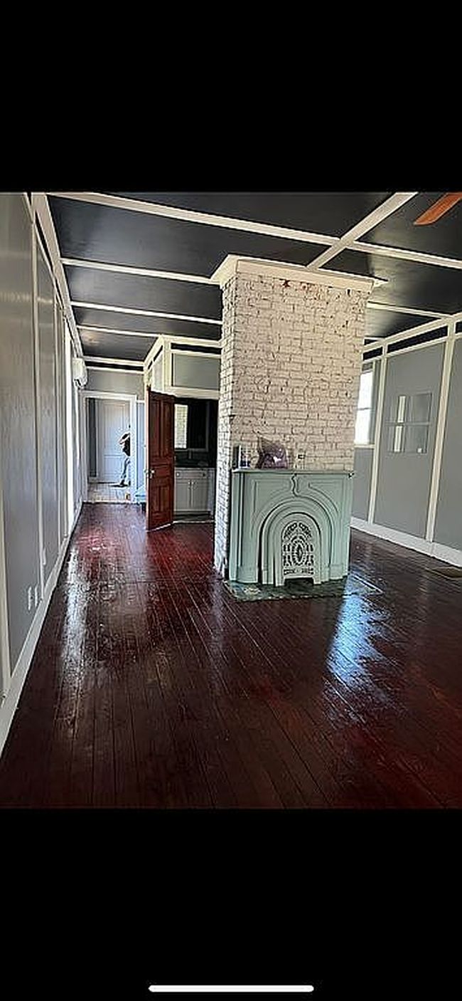 Photo of 706 E Iowa St, Evansville, IN