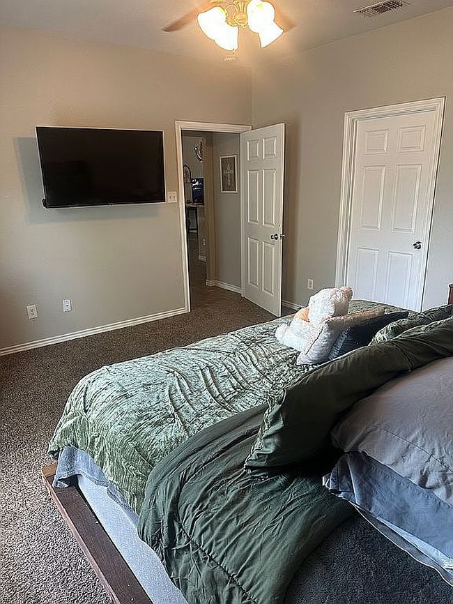 Photo of 602 Clara St, El Campo, TX