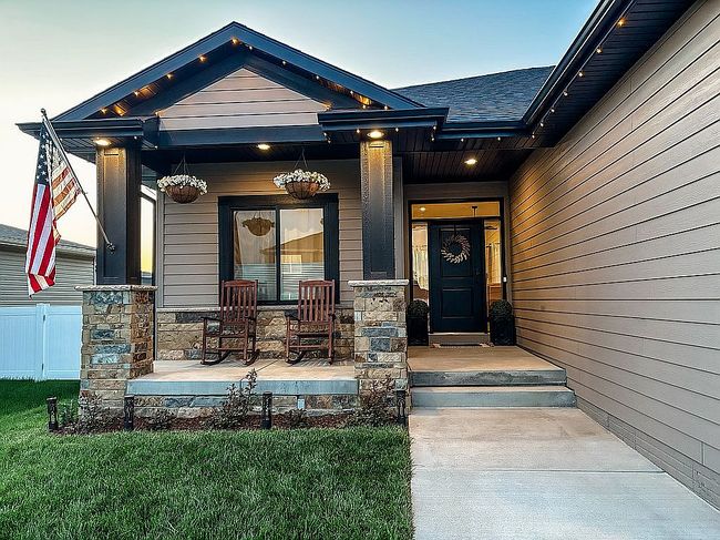 Photo of 1600 W Avalanche Rd, Lincoln, NE