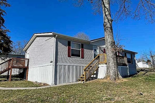 Image of 416 Carrie Lee Ln