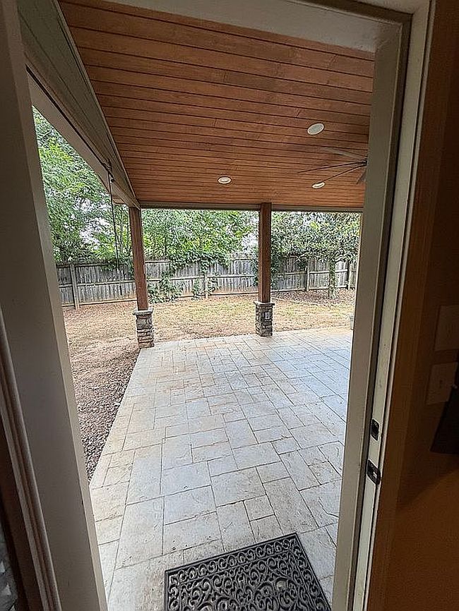 Photo of 50 Camden Village Dr, Newnan, GA