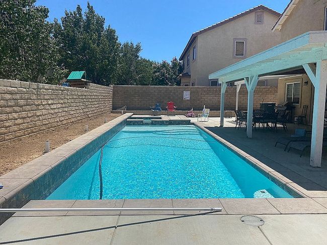 Photo of 40624 Avenel Dr, Palmdale, CA