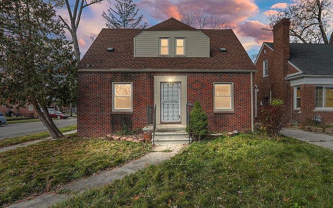 Image of 15701 Saint Marys St