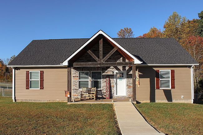 Preview of property located at 282 Halifax Rd