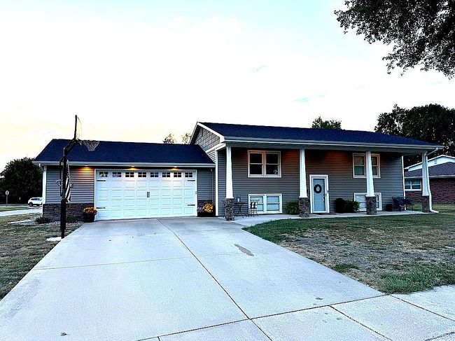 Photo of 504 W Pauline St