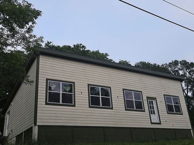 Image of 102 Dogwood Dr