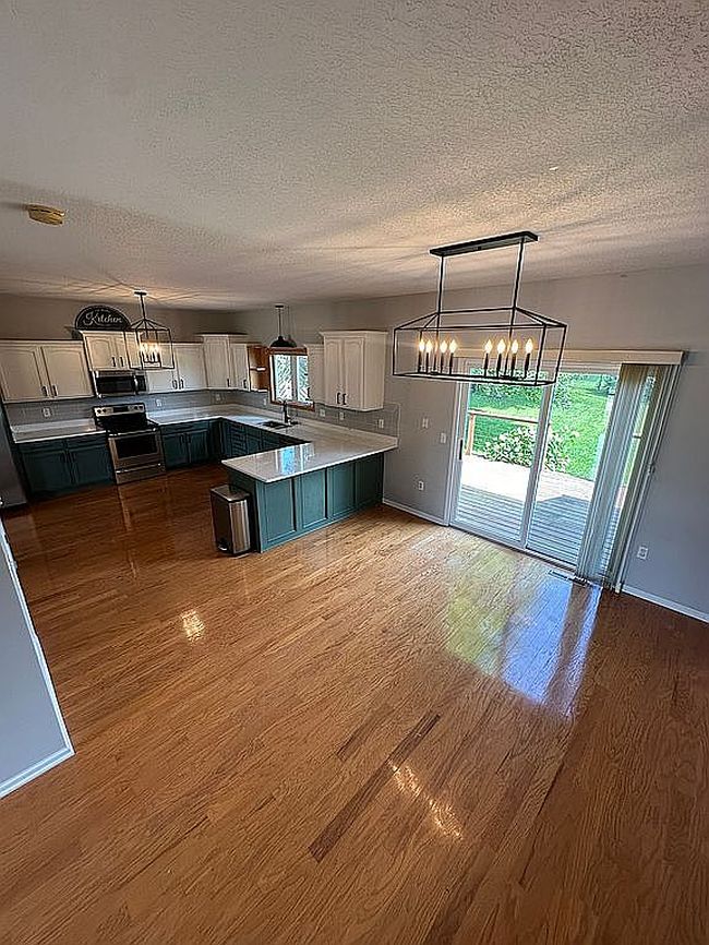Photo of 3206 Nw 13th St, Ankeny, IA