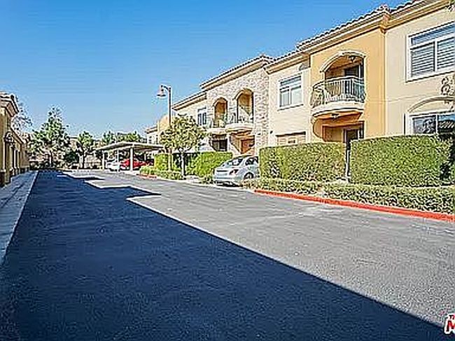 Image of 13798 Roswell Ave Unit A258