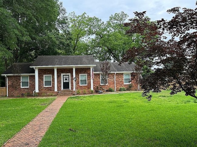 Photo of 177 College St, Mcdonough, GA