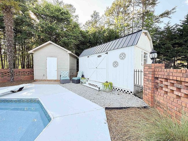 Image of 1022 Woodward Rd