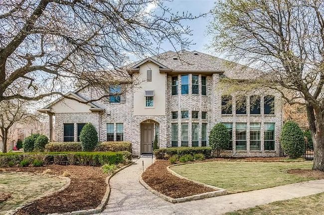 Preview of property located at 5498 Balmoral Dr