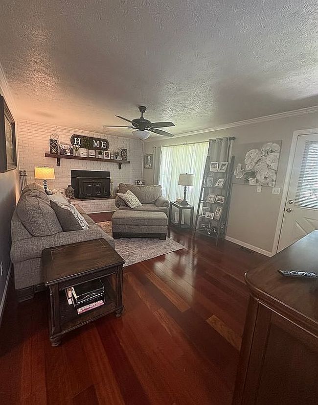 Image of 155 Meador Ln
