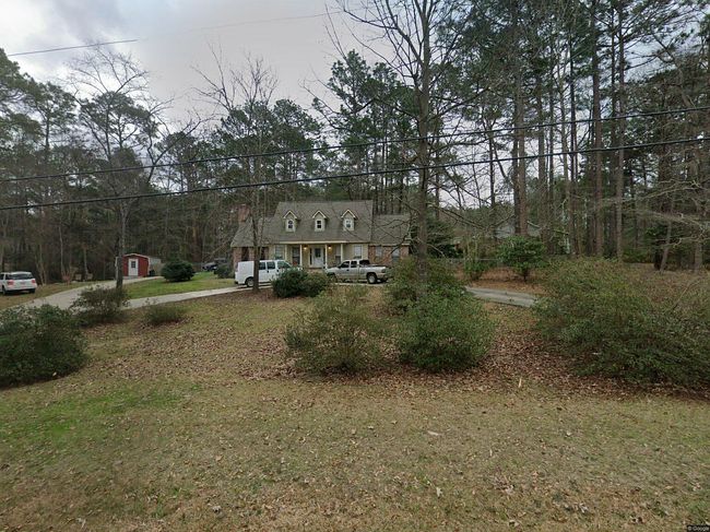 Photo of 8 W Lake Rd, Hattiesburg, MS