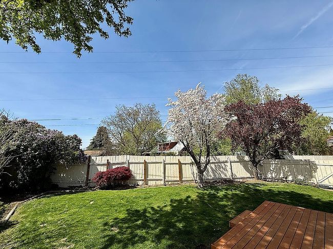 Image of 106 N 37th Ave