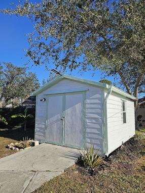 Image of 9157 Tangelo Blvd