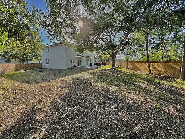 Image of 10924 Summerton Dr