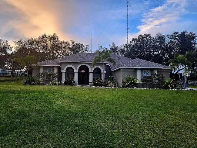 Photo of 13020 Shadow Run Blvd, Riverview, FL