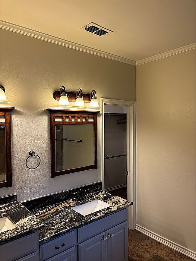 Photo of 3312 Storey Lake Dr, Tyler, TX