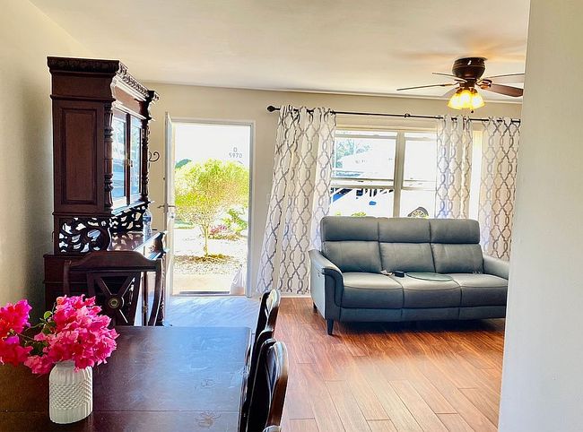Photo of 5945 21st St N Apt K-2, Saint Petersburg, FL