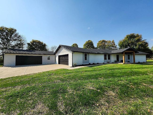 Preview of property located at 12921 Lochard Rd