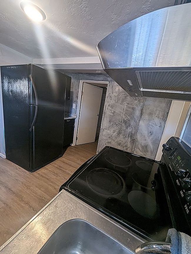 Image of 412 Yucca Dr