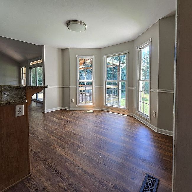Photo of 123 Fairgate Dr, Statesville, NC