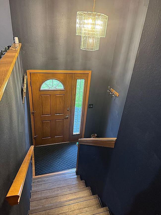 Image of 3041 W 91st Ave