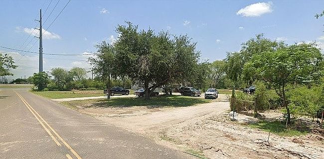 Image of 1032 E Wisconsin Rd