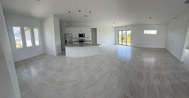Photo of 213 Sw 10th Ave, Cape Coral, FL