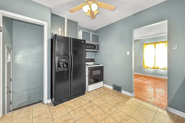 Photo of 2408 48th St, Des Moines, IA