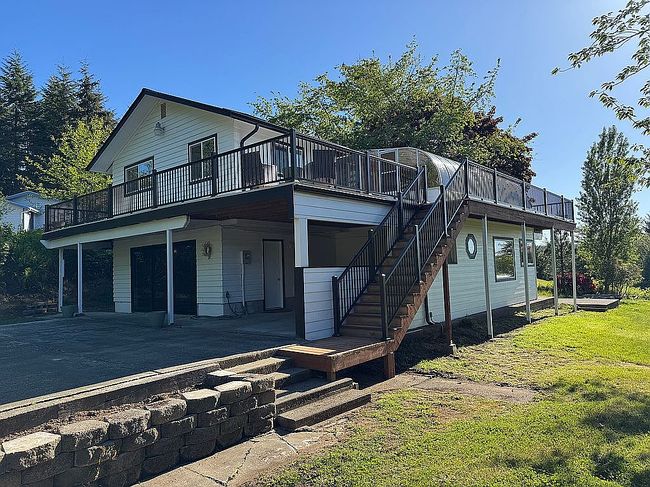 Additional photo 2 of property located at 198 Raymond South Bend Rd