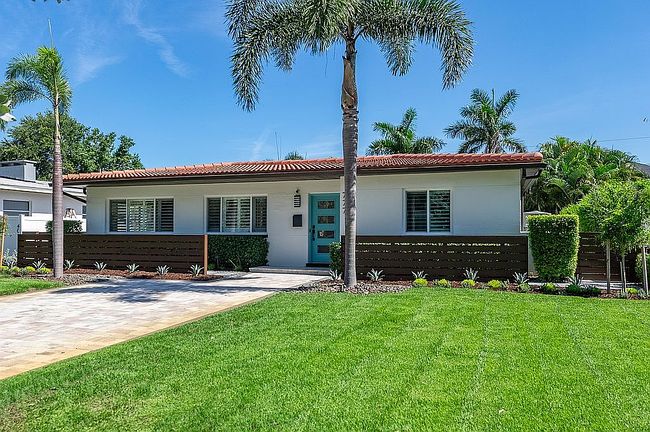 777 38th Ave Ne, Saint Petersburg, FL