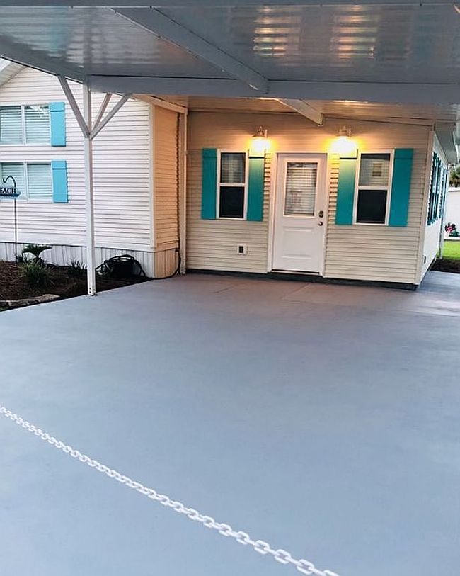 Preview of property located at 1219 Thomas Dr #166