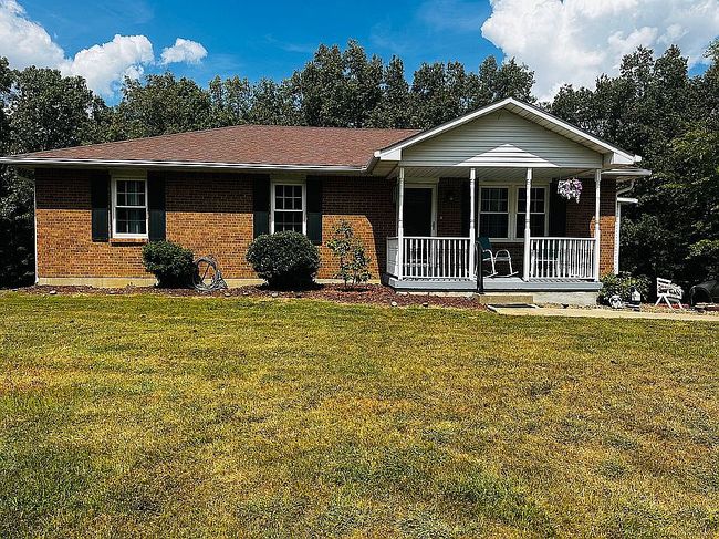 Photo of 836 Ireland School Rd