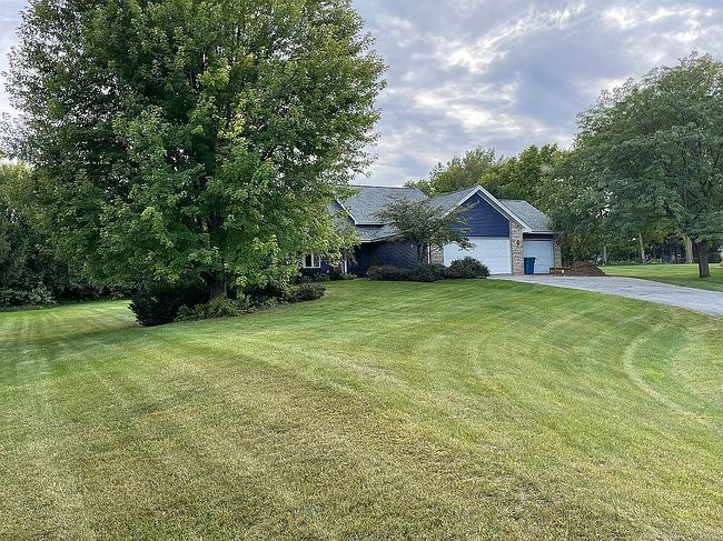 Photo of 3775 E Whippoorwill Ln