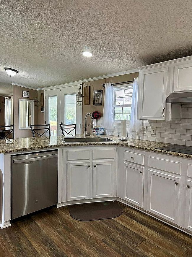 Photo of 214 Horne Rd, Eastman, GA